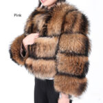 Warm Short Raccoon Fur Women's Clothing Leather Fur Coat - Image 3