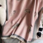 Cashmere-like Short Beard Tassel Thickened Warm Shawl Scarf - Image 8