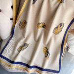 Cashmere-like Short Beard Tassel Thickened Warm Shawl Scarf - Image 9