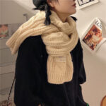 Sweet Labeling 8-word Twist Apricot Small Scarf - Image 4