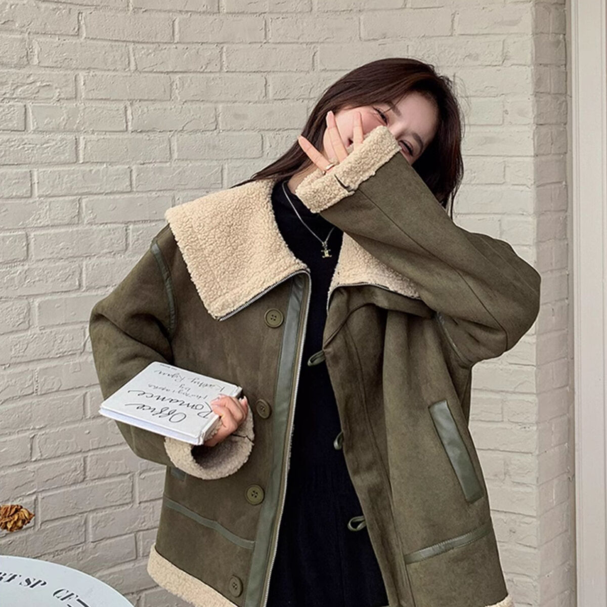 Women's Korean-style Retro Green Suede Lambswool Coat - Image 1