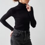 Women's Knitwear Turtleneck Pullover - Image 2