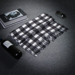 Autumn And Winter Black And White Plaid Plus-sized Thickening Thermal Men's And Women's Scarf - Image 3