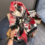 Retro Floral Artificial Cashmere Scarf Women's Thick Warm Scarf - Image 3