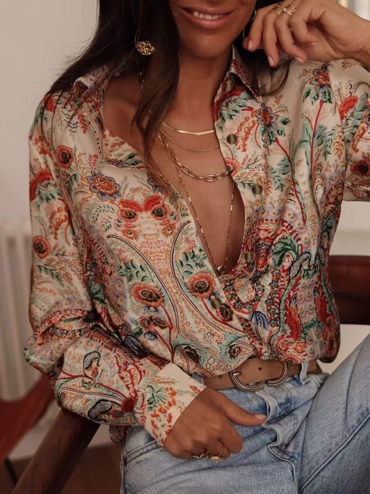 European And American Leisure Holiday Women's Shirt - Image 6