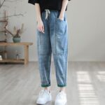 Women's Summer Fashion Ripped Ninth Jeans - Image 4
