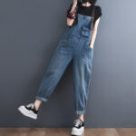 Women's Korean Version Of The New Spot Strap Spring Jeans - Image 2