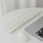 Skywalker Wireless Honeycomb Keyboard And Mouse Set - Image 3