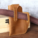 Men's Retro Leather Phone Hanging Belt Bag - Image 4