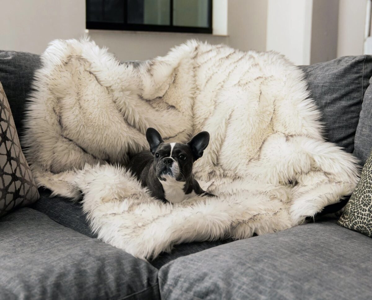 Fox Fur Waterproof Plush Dog House Plush Blanket Pet Nest - Image 3