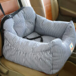 Travel car seat small dog Schnauzer cushion dog - Image 2