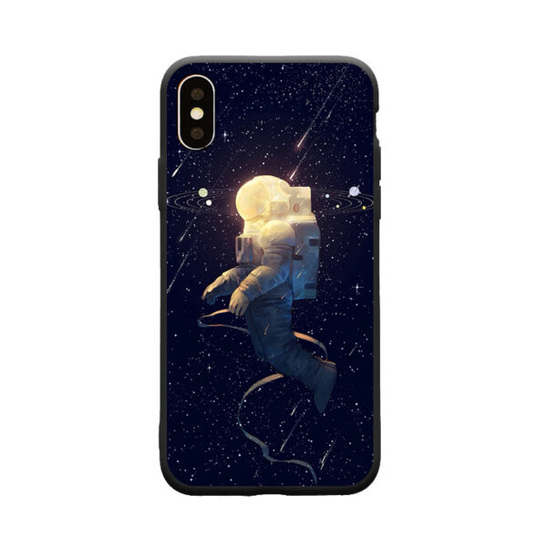 Astronaut pattern phone case