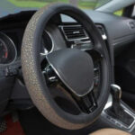 Carved ice silk steering wheel cover - Image 3