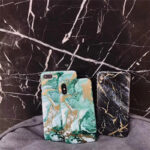 Render golden green marble phone case - Image 2