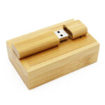 U Disk 32GB Wooden USB Flash Drive Free Lettering Creative Boys and Girls - Image 3