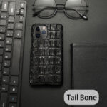 Compatible with Apple , Limited Edition New Half-Pack Anti-Fall Leather Protective Case - Image 7