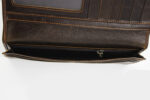 Three-dimensional Dragon Vintage Men's Oil Leather Wallet - Image 3