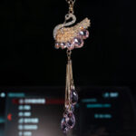 Car Pendant Double-Sided Crystal Swan King Pendant Creative Car Rearview Mirror Pendant - Image 4