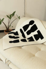 Classic Retro Geometric Small Apartment Bedroom Bedside Blanket - Image 7