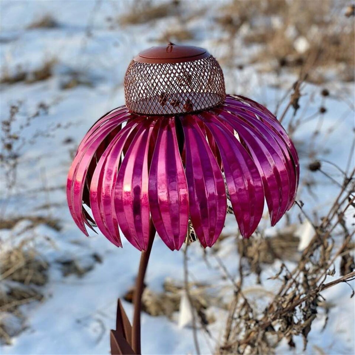 Garden Petal Shape Bird Feeder - Image 9