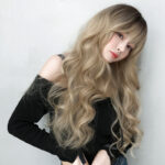 Golden big wavy wig - Image 3