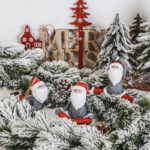Decoration of Santa Claus with resin technology - Image 2