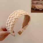 French Style Vintage Weave High Skull Top Headband Simple Solid Color Wide Edge Advanced Pressure-sensitive Hair Band Pastoral Knitted Headdress - Image 6