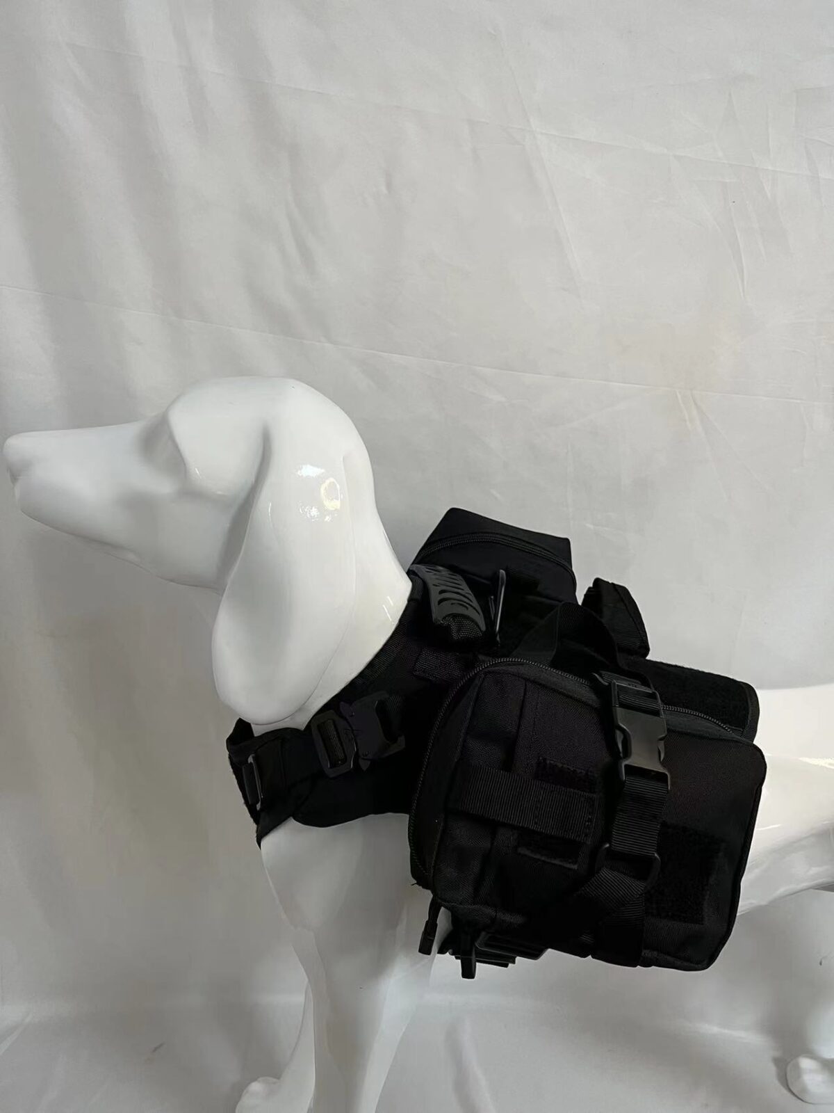 Outdoor Multifunctional Water Bottle Pouch Vest Dog Clothes Suit - Image 6
