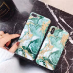 Render golden green marble phone case - Image 3