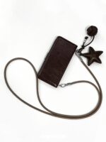 Niche Magnetic Flip Vintage Brown Woven Ball Portable Crossbody Leather Rope - Image 3