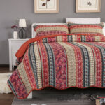 Three piece set of cotton and linen style cotton wash quilt - Image 2