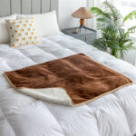 Lambswool Pet Waterproof Blanket Urine Pad Reusable Washable - Image 9