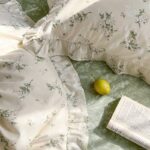 Broken Spring And Autumn Girl Bedding Sheet Quilt Cover Set Of Three - Image 9