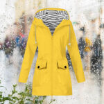 Outdoor Mountaineering Clothing Waterproof Coat - Image 2