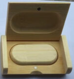 Wooden USB Drive Gift U Disk Set Maple Bamboo Creative - Image 9