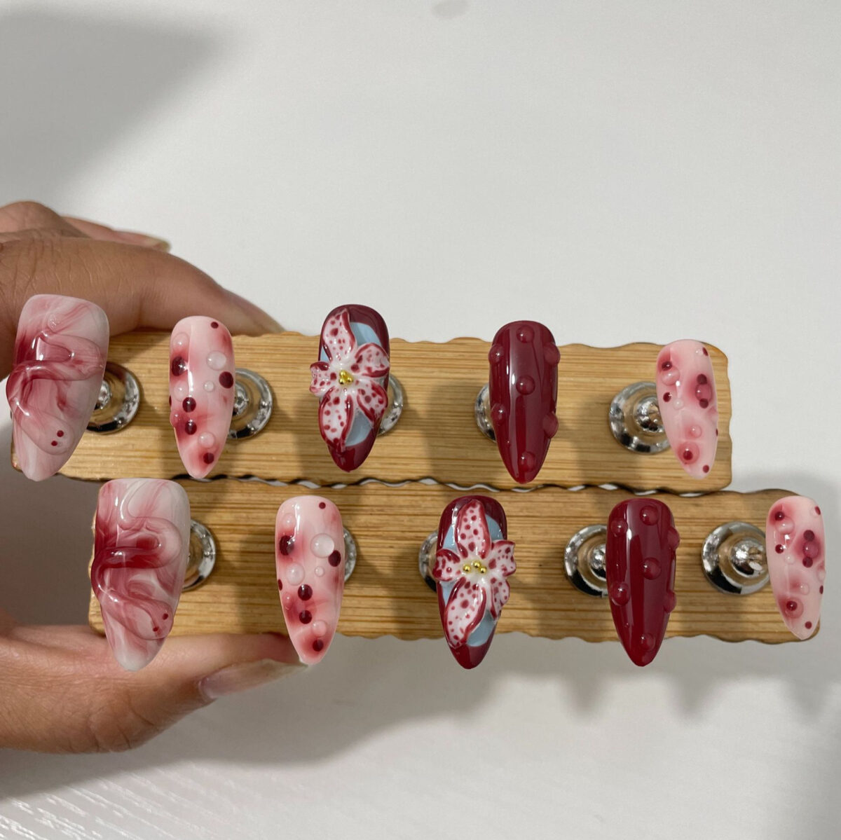 Blooming Hand-painted Three-dimensional Carved Mid-length Manicure Wear Nail - Image 2