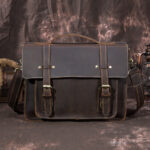 The first layer of crazy horseskin men's handbag - Image 6