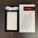 Multifunctional two-in-one charging treasure - Image 2