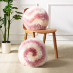 Girly heart powder cushion - Image 3