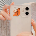 Cute Simple Tiger Transparent All-inclusive Phone Case - Image 2