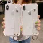 Two-tone glitter pink wristband phone case - Image 2