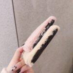 Autumn and winter small love warm plush phone case - Image 3