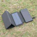 Detachable multi-chip solar mobile power supply folding type - Image 5