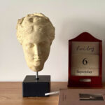 Medieval Light Luxury Art Portrait Sculpture Ornament