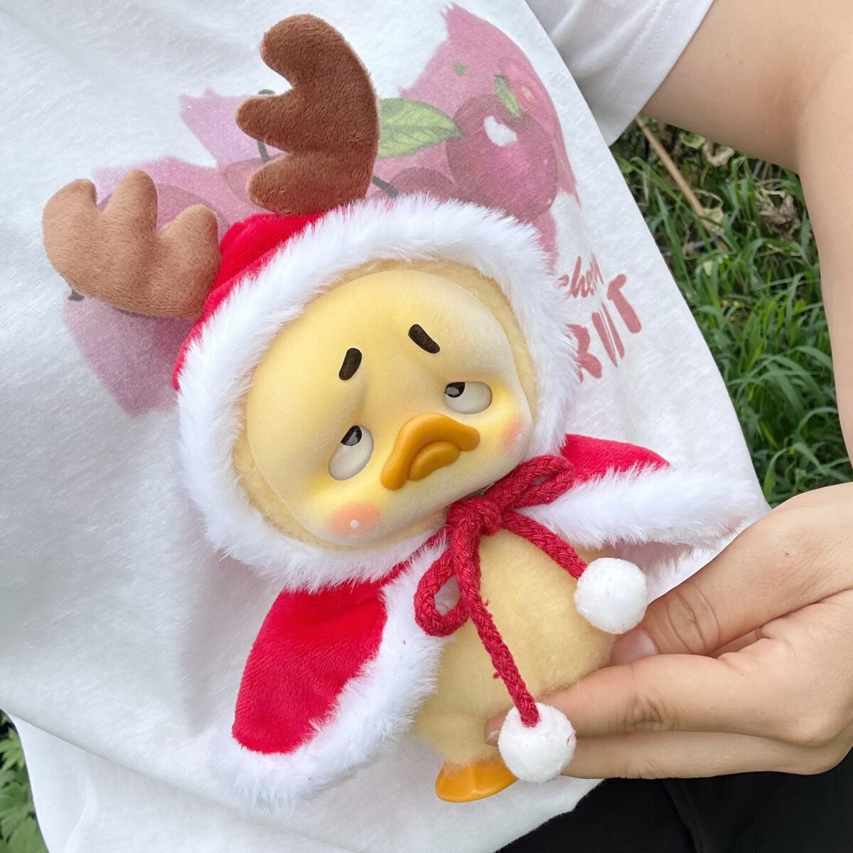 Annoying Duck Doll Clothes Antlers Cloak - Image 1