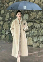 Fur Coat Women's Winter Large V High-end Elegant Mid-length Warm Show - Image 7