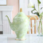 Modern Minimalist Coffee Set With Bone China Tracing Gold - Image 4
