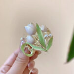 Tulips High Ponytail Hair Claws Barrettes Women Back Of Head Fixed Artifact Headband - Image 5