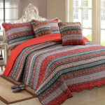 Three piece set of cotton and linen style cotton wash quilt - Image 6