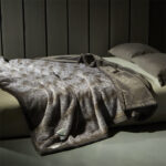 Luxury Artificial Mink Hair Fur Velvet Blanket Double Layer - Image 3